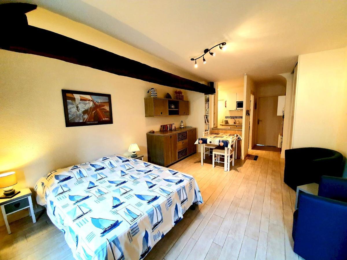 Studio Convivial En Plein Coeur Du Centre Historique De Vannes Apartamento Exterior foto